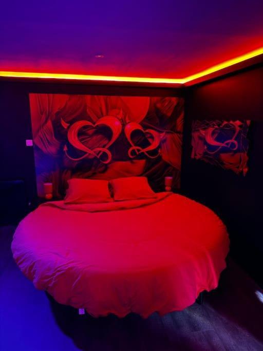 Love Room Passion Saint-Hilaire-de-Talmont Dış mekan fotoğraf